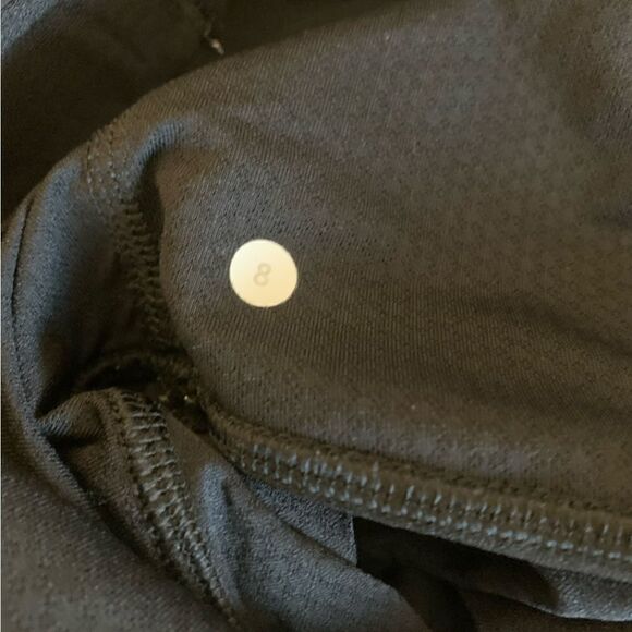Lululemon Hustle & Bustle Tank Black size 8 - Picture 6 of 8